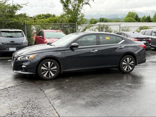 2021 Nissan Altima 2.5 SL