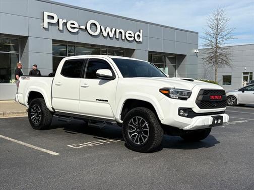 2022 Toyota Tacoma TRD Sport