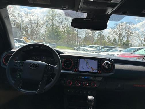 2022 Toyota Tacoma TRD Sport