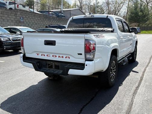 2022 Toyota Tacoma TRD Sport