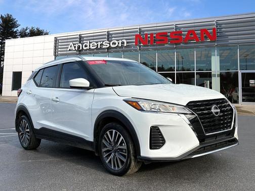 2024 Nissan Kicks SV