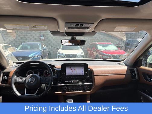 Pearl White Tricoat 2023 Nissan Pathfinder Platinum 4WD