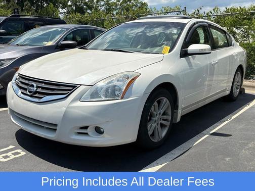 Winter Frost Pearl 2012 Nissan Altima 3.5 SR