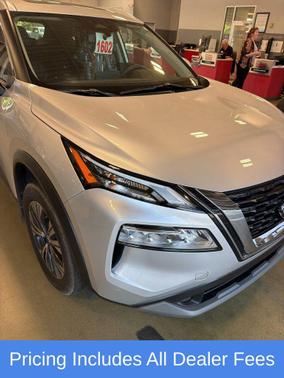 Brilliant Silver Metallic 2023 Nissan Rogue SV