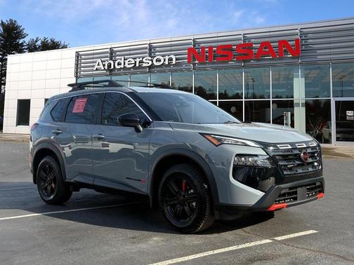 2025 Nissan Rogue Rock Creek