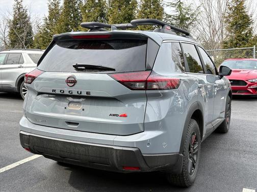 2025 Nissan Rogue Rock Creek