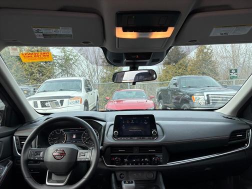 2025 Nissan Rogue Rock Creek