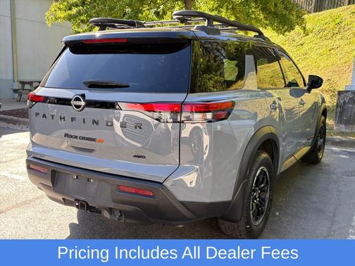 Solid Gray/Super Black 2024 Nissan Pathfinder Rock Creek 4WD