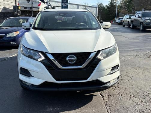 2020 Nissan Rogue Sport SV