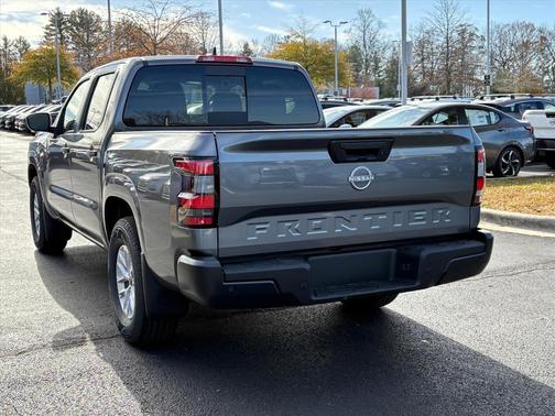 2026 Nissan Frontier S