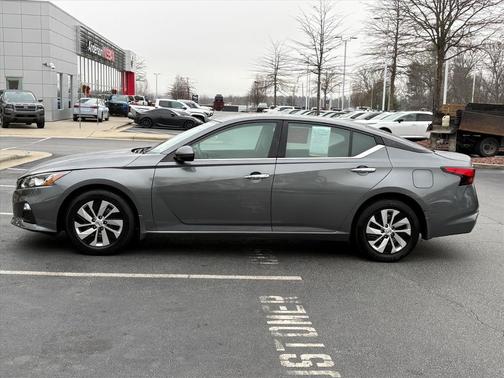 2021 Nissan Altima S FWD