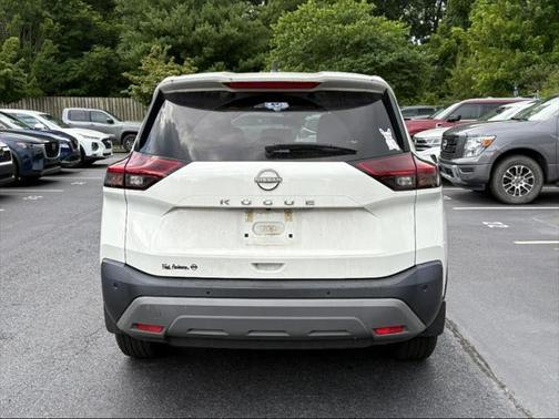 2022 Nissan Rogue S