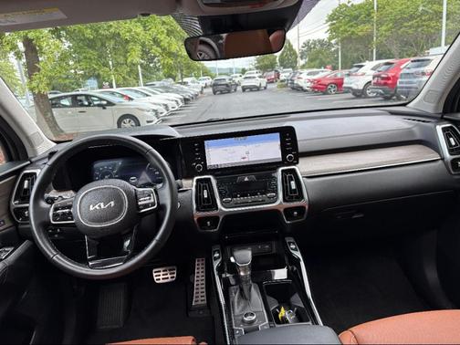 2022 Kia Sorento SX