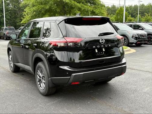 2025 Nissan Rogue S