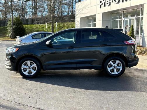 2024 Ford Edge SE