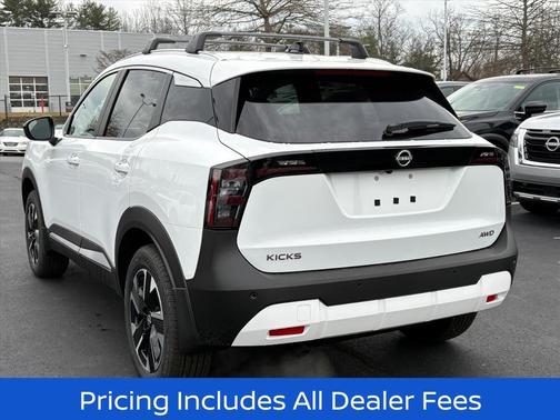 Fresh Powder 2026 Nissan Kicks SV
