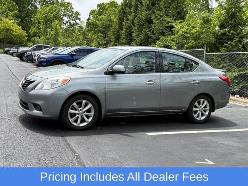 Magnetic Gray 2014 Nissan Versa 1.6 SL