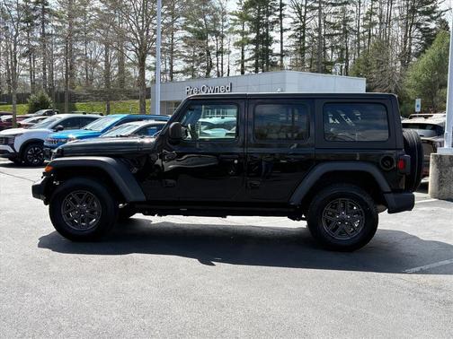 2024 Jeep Wrangler Sport S