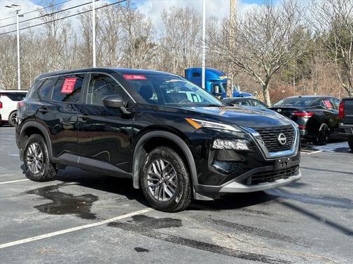 2023 Nissan Rogue S