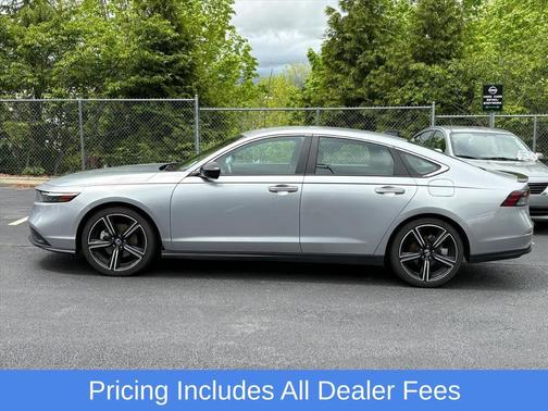 Crystal Black Pearl 2024 Honda Accord Hybrid Sport