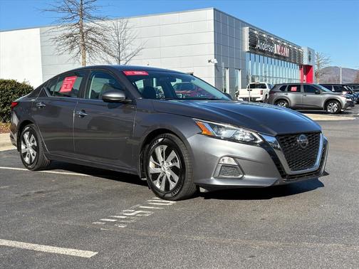 2020 Nissan Altima S FWD