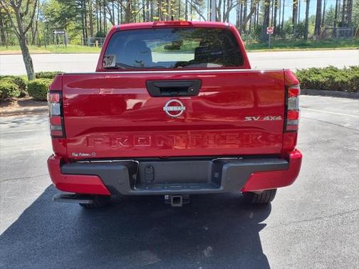 2024 Nissan Frontier SV