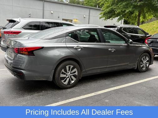 Gun Metallic 2023 Nissan Altima S FWD
