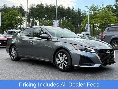 Gun Metallic 2023 Nissan Altima S FWD