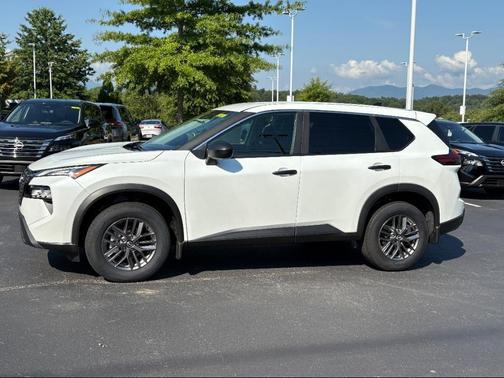 2025 Nissan Rogue S