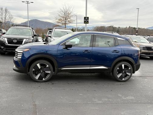 Deep Blue Pearl 2026 Nissan Kicks SR