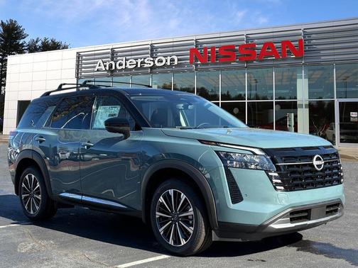 2026 Nissan Pathfinder Platinum