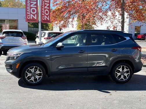 2022 Kia Seltos EX