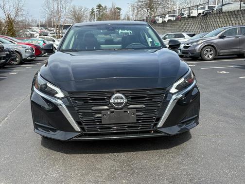 2025 Nissan Altima 2.5 SL