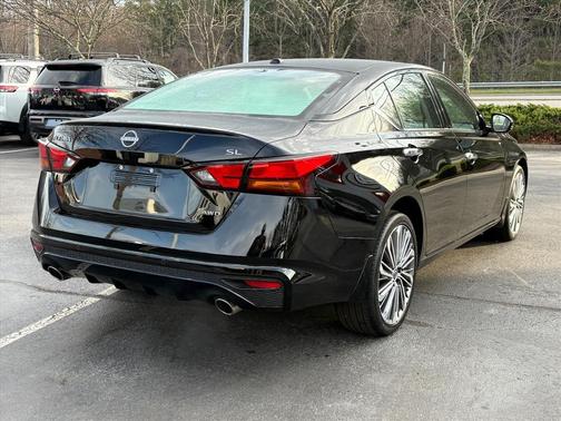 2025 Nissan Altima 2.5 SL