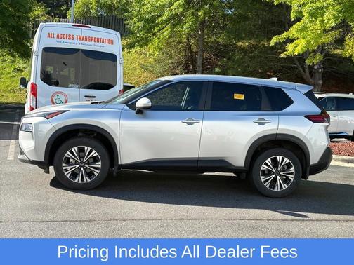 Brilliant Silver Metallic 2023 Nissan Rogue SV
