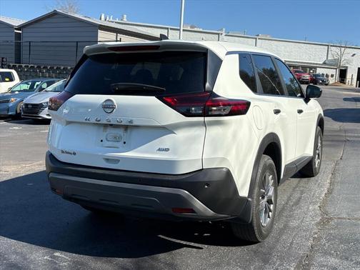 2023 Nissan Rogue S