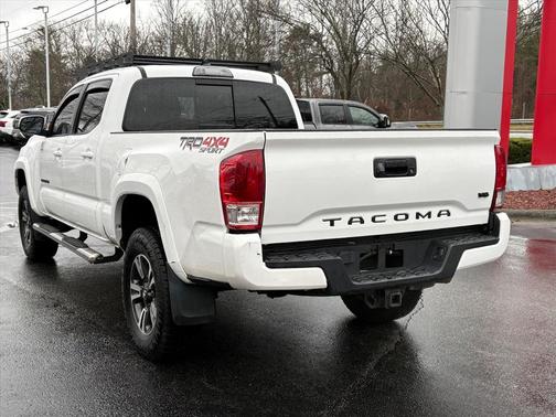 2017 Toyota Tacoma TRD Sport