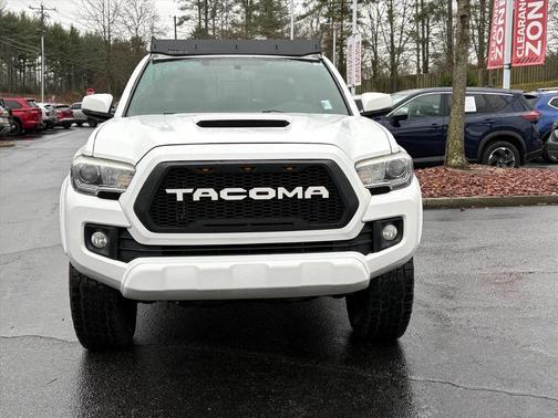 2017 Toyota Tacoma TRD Sport