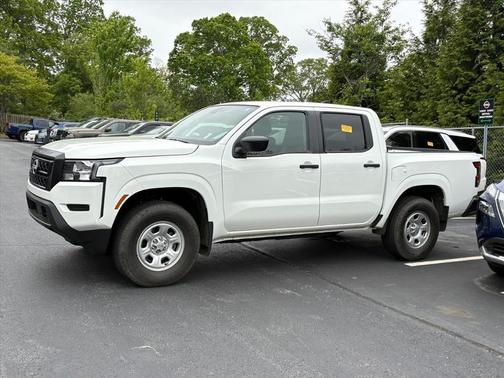Glacier White 2024 Nissan Frontier S