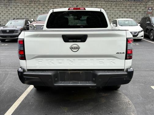 Glacier White 2024 Nissan Frontier S