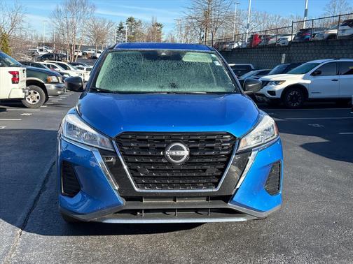 2023 Nissan Kicks S