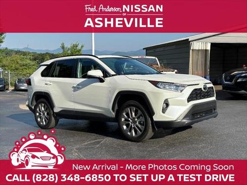 2021 Toyota RAV4 XLE Premium