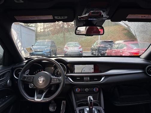 2022 Alfa Romeo Stelvio Ti