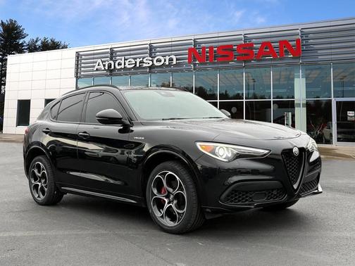 2022 Alfa Romeo Stelvio Ti