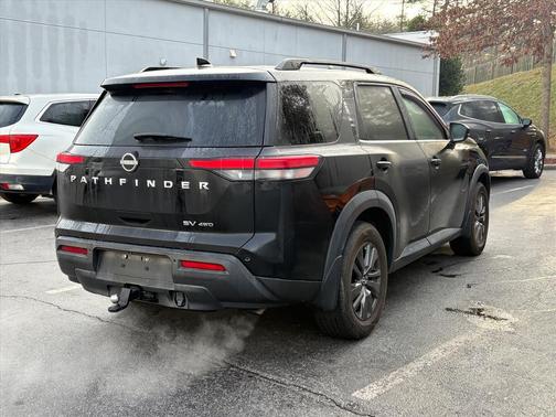 2022 Nissan Pathfinder SV 4WD