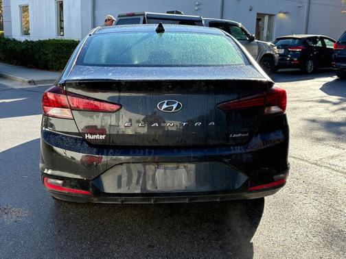 2019 Hyundai ELANTRA Limited