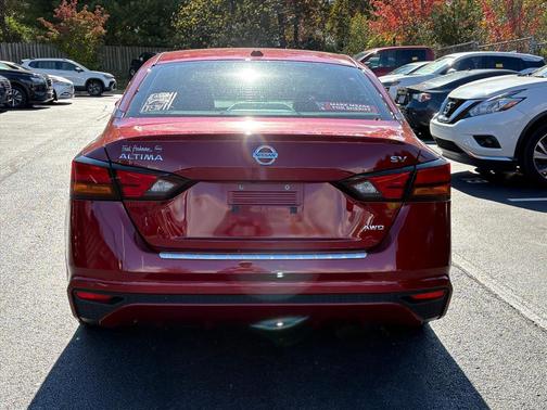 2022 Nissan Altima 2.5 SV
