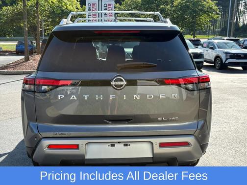 Gun Metallic 2024 Nissan Pathfinder SL 4WD