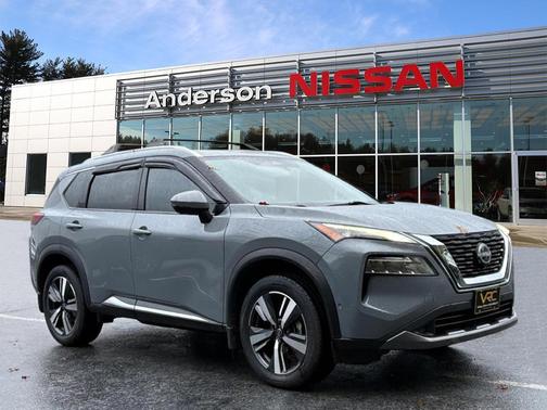 2023 Nissan Rogue SL