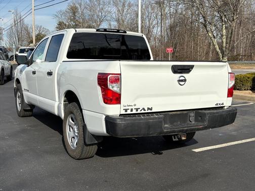 2018 Nissan Titan S